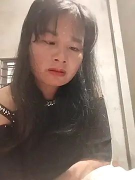 kute-00 online show from December 5, 3:35 pm