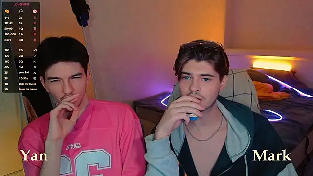 itsyanbb online show from September 17, 3:32 pm