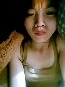 Snapshot of ngan-cute chatting on October 12, 2:52 pm ngan-cute online show from October 12, 2:52 pm