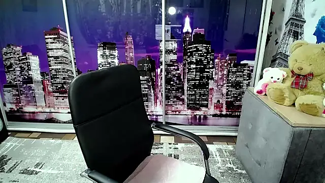 Bela Lana  online show from February 5, 6:55 pm