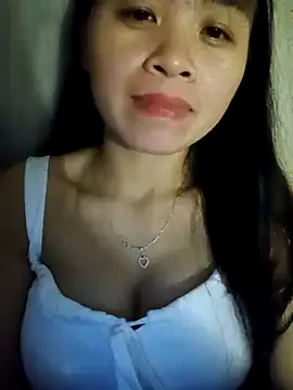 Snapshot of Mie-mie11 chatting on October 9, 1:48 pm Mie-mie11 online show from October 9, 1:48 pm