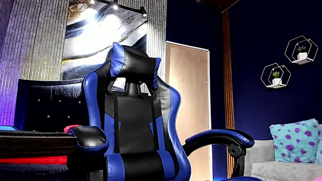 christina vamp1 online show from November 14, 1:55 pm