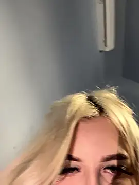 Steffi Snowbunny online show from January 10, 6:12 pm