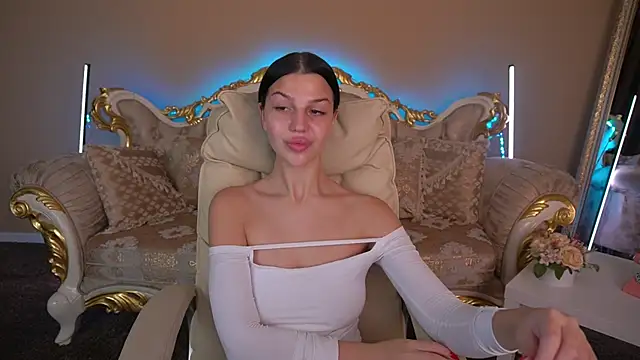 KamillaVibes online show from September 20, 9:02 pm