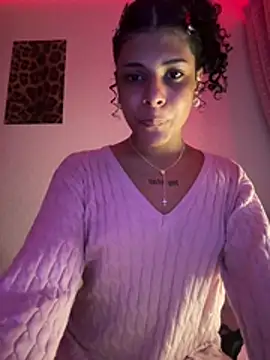 luluzinhax online show from July 4, 3:35 am