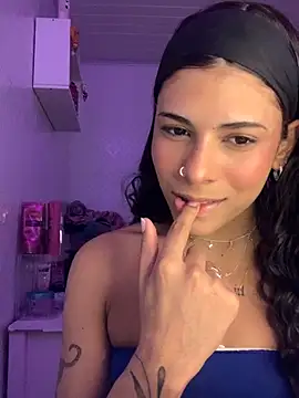 luluzinhax online show from September 27, 4:30 am