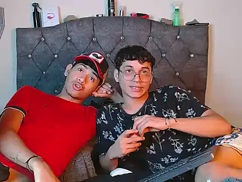 logan willyams  online show from September 21, 12:42 am