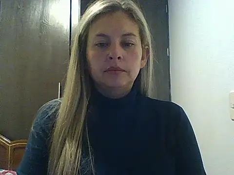 Valery  Rouse  online show from September 19, 4:11 am