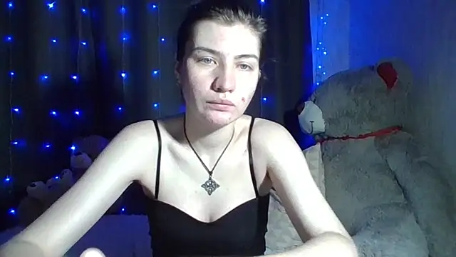 Nancy Luna online show from October 19, 8:33 pm