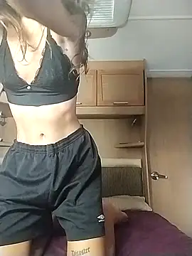 Snapshot of KittyXgoodass chatting on September 21, 1:21 pm KittyXgoodass online show from September 21, 1:21 pm