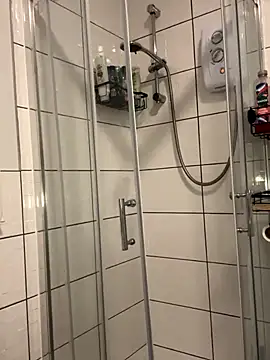 CheekyChelseaX online show from October 27, 7:19 pm