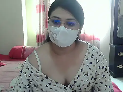 Snapshot of Elena_cruz5 chatting on September 12, 4:57 am Elena cruz5 online show from September 12, 4:57 am
