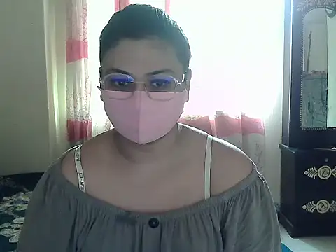 Snapshot of Elena_cruz5 chatting on September 27, 2:08 am Elena cruz5 online show from September 27, 2:08 am
