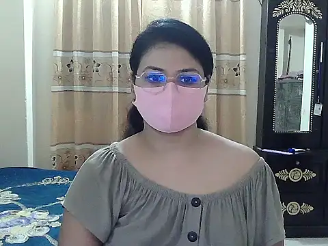 Snapshot of Elena_cruz5 chatting on October 16, 4:09 pm Elena cruz5 online show from October 16, 4:09 pm
