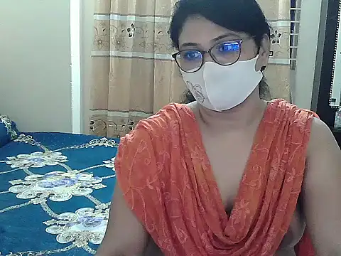 Snapshot of Elena_cruz5 chatting on October 3, 2:44 pm Elena cruz5 online show from October 3, 2:44 pm