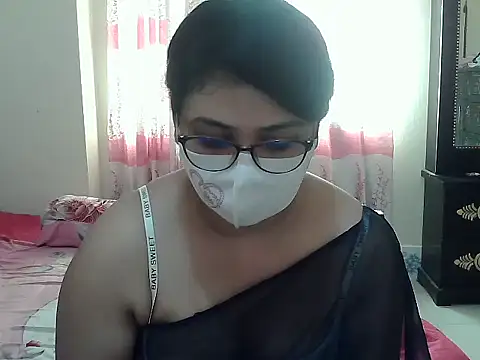 Snapshot of Elena_cruz5 chatting on September 10, 4:12 am Elena cruz5 online show from September 10, 4:12 am