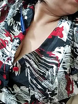 Janvi -Love online show from September 15, 6:11 am