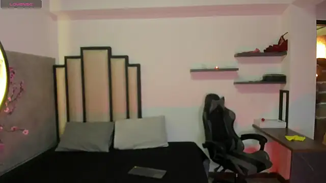 Miaa Rosse online show from February 5, 12:19 pm