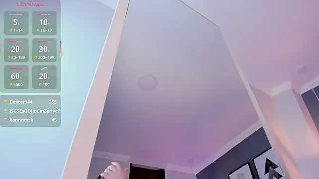 Nina Ford online show from February 6, 7:01 am