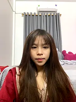 linh  cute online show from September 9, 11:59 pm