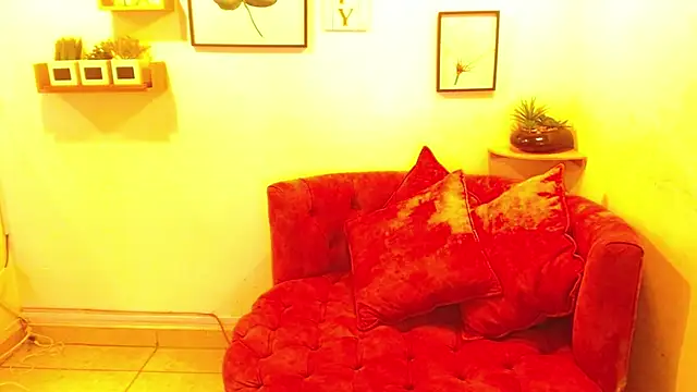 Aliciacute   online show from February 7, 7:18 pm