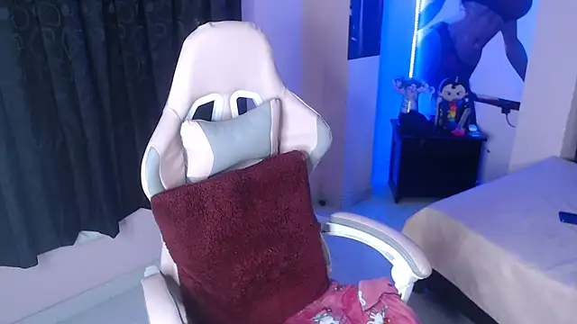 Zulema R1 online show from December 22, 2:47 am