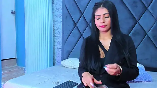 Snapshot of AyshelCooper_ chatting on October 5, 12:43 pm AyshelCooper online show from October 5, 12:43 pm