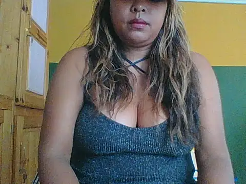 SEXY METISE online show from December 5, 7:08 am