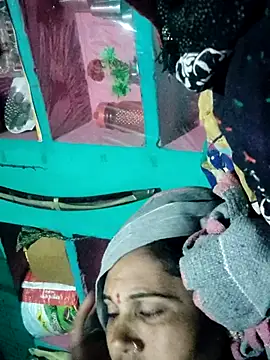 Pooja750 online show from December 5, 2:40 pm