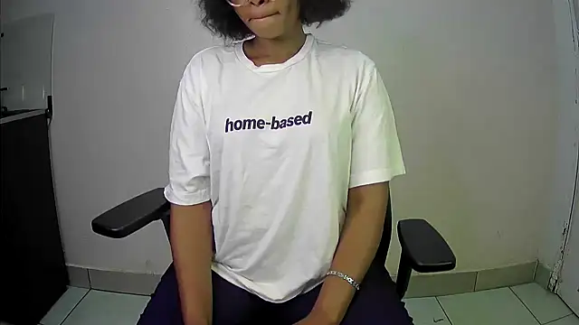 GingerGlow94 online show from September 13, 4:48 pm