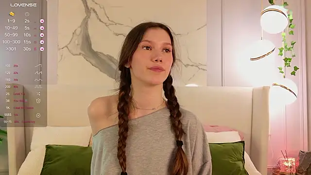 MaryNixon  online show from March 7, 10:22 am