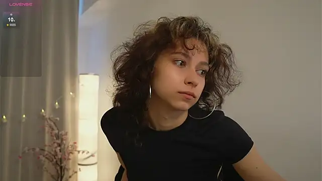 MimiLicks online show from September 24, 8:57 am