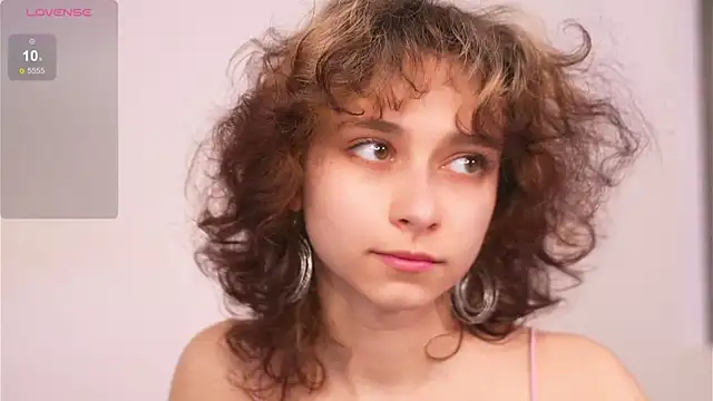 MimiLicks online show from October 9, 8:07 am