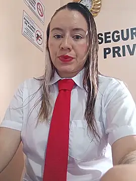 Hannah-colx online show from May 30, 4:37 pm