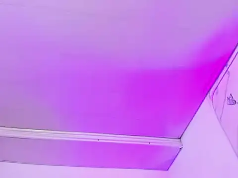 CandyMoon mc online show from December 3, 4:37 am