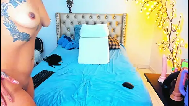 LenaStylesOA online show from September 28, 12:50 am