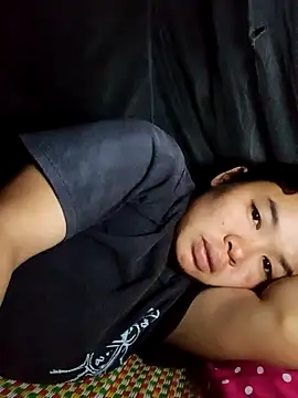 Snapshot of tanaka-00 chatting on September 27, 2:57 pm tanaka-00 online show from September 27, 2:57 pm