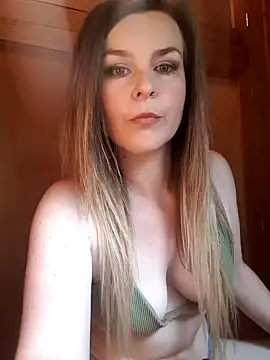 MistressMilfAkyra online show from March 13, 8:43 pm