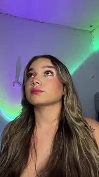 AnnyLopezzz  online show from December 1, 5:22 am