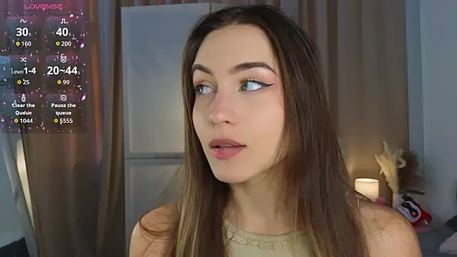 Moonlight1Sonata1 online show from November 6, 9:04 am