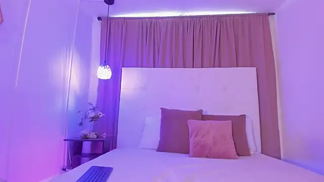 Kailyn Boof online show from September 13, 2:03 pm