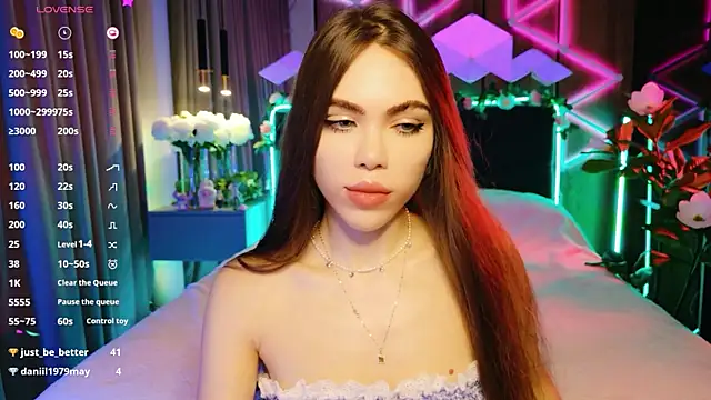 MimiFors online show from September 9, 5:02 pm