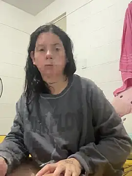 LaGueraDelMar online show from February 18, 5:28 am