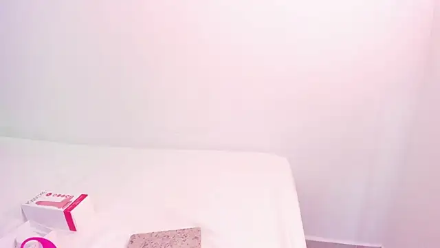 Mia Duarte1 online show from December 13, 8:26 pm