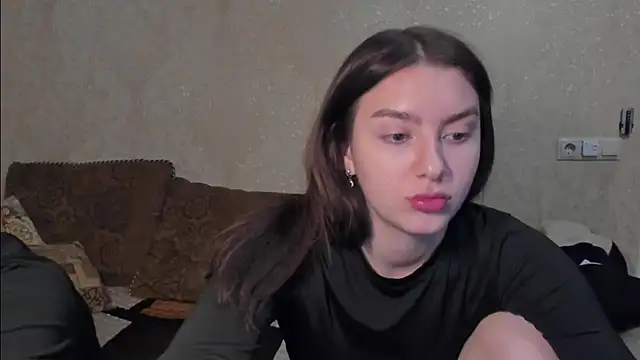 muuur fam online show from November 20, 10:00 pm