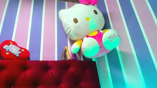 teilor dreamse online show from November 20, 4:13 am