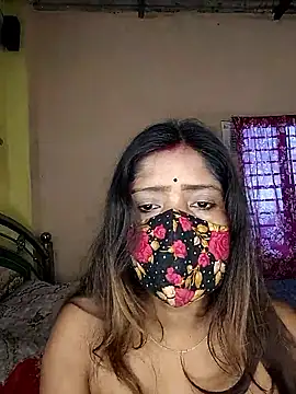 Love143A online show from February 6, 4:38 am