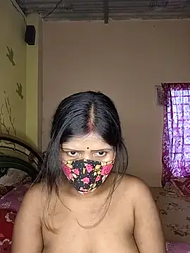 Love143A online show from March 10, 7:45 am