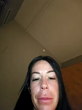 Filthymaddymilfy25 online show from March 9, 6:55 pm