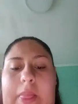 tudiablitalitabellaaa online show from March 25, 10:51 am